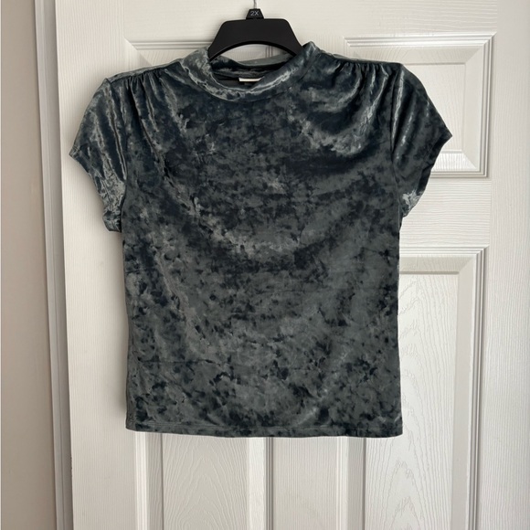 a new day Tops - A New Day Velvet Crop Top - Charcoal